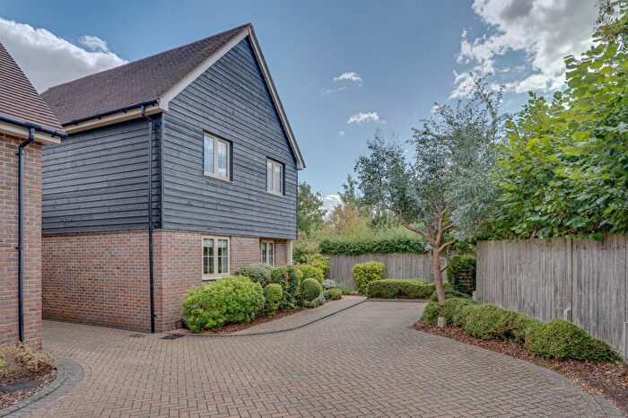 3 Bedroom Detached House For Sale In Boyton Mead, Allbrook, SO50
