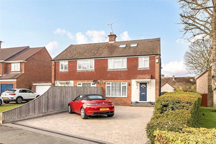 4 Bedroom Semi-Detached House For Sale In Cedar Avenue, Hazlemere, High Wycombe, HP15