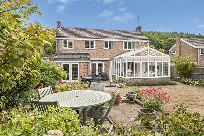 4 Bedroom Detached House For Sale In Stonor, Henley-On-Thames, RG9
