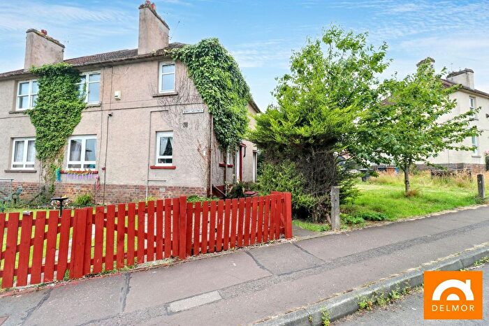 2 Bedroom Flat For Sale In White Avenue, Leven, KY8
