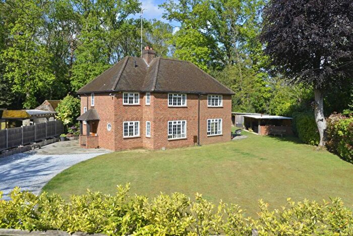 4 Bedroom Detached House For Sale In Gasden Lane, Witley, Godalming, GU8