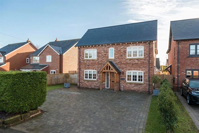5 Bedroom Detached House For Sale In An Immaculately Presented And Individually Designed Detached Family Home In Eaton, CW6