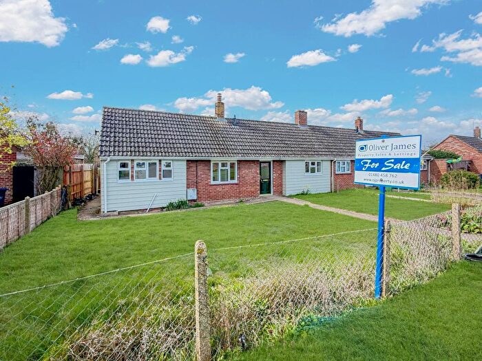 2 Bedroom Semi-Detached Bungalow For Sale In Statfold Green, Warboys, Cambridgeshire., PE28