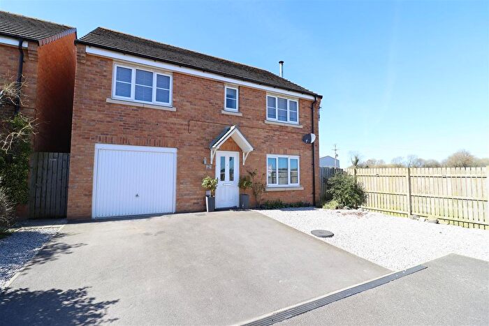5 Bedroom Detached House For Sale In Cornfield View, Wilberfoss, York, YO41