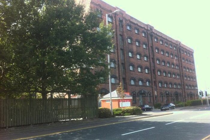 1 Bedroom Flat To Rent In East Float Quay, Birkenhead, Wirral, CH41