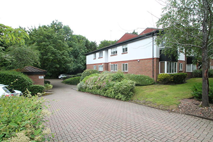 1 Bedroom Flat To Rent In Foxley Hill Road, Purley, CR8