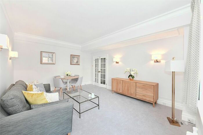 1 Bedroom Flat To Rent In Hallam Street, Marylebone, London W1W