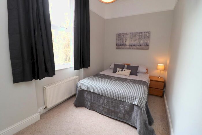 2 Bedroom Flat To Rent In Kenilworth Road, Leamington Spa, CV32