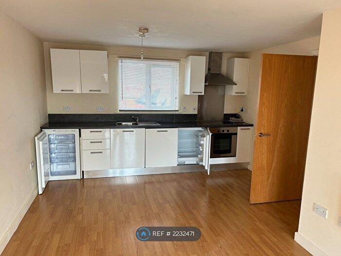 2 Bedroom Flat To Rent In Stewartby Avenue, Hampton Vale, Peterborough, PE7