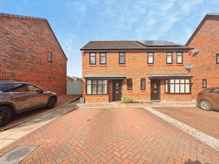 3 Bedroom Semi-Detached House For Sale In Bramble Way, Hazel Grove, SK7