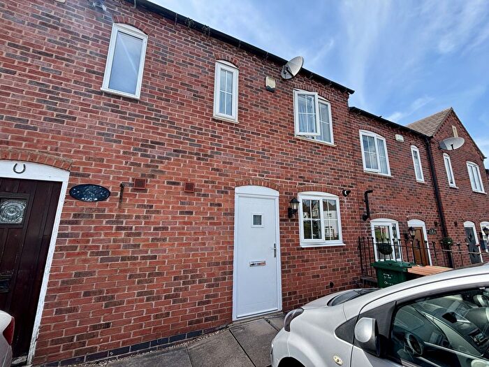 2 Bedroom Property To Rent In Oak Street, Swadlincote, DE11