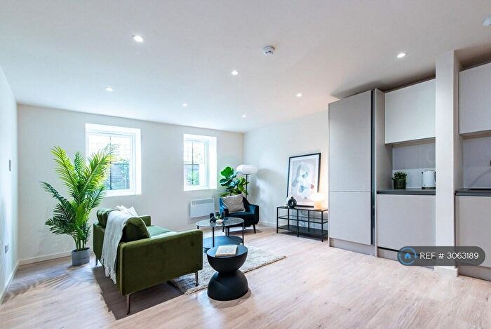 2 Bedroom Flat To Rent In Victoria St, Newark, NG24