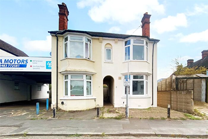 3 Bedroom Semi-Detached House To Rent In Arnold Road, GU21