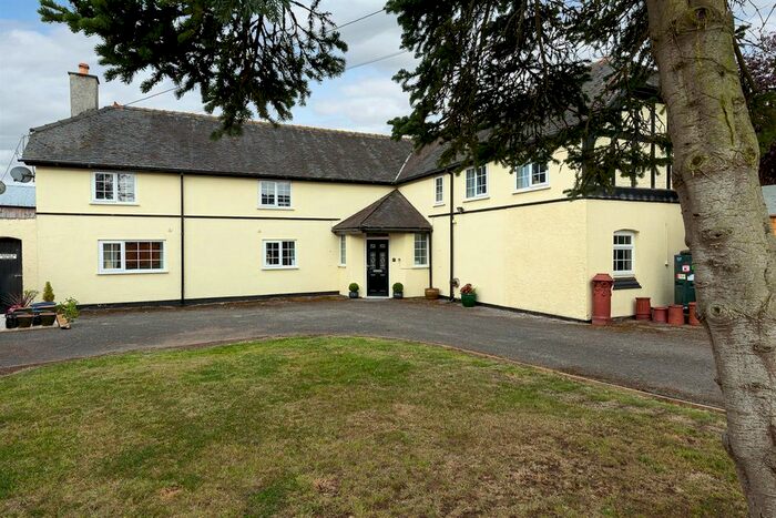 3 Bedroom Detached House For Sale In Haughton, Tarporley, CW6