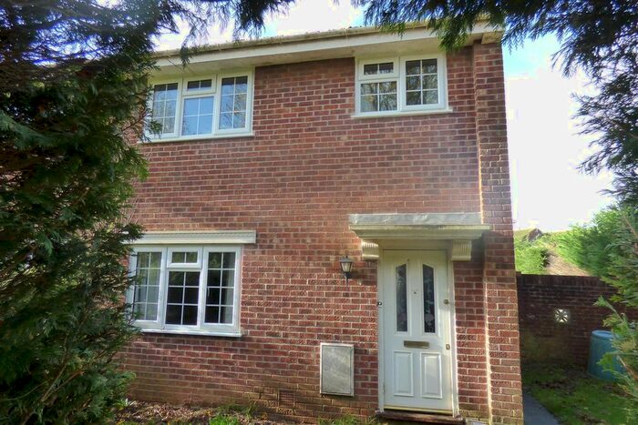 3 Bedroom Semi-Detached House To Rent In Brockworth, Yate, Bristol, BS37