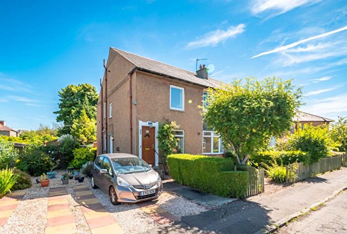 2 Bedroom Flat For Sale In Colinton Mains Terrace, Edinburgh, EH13