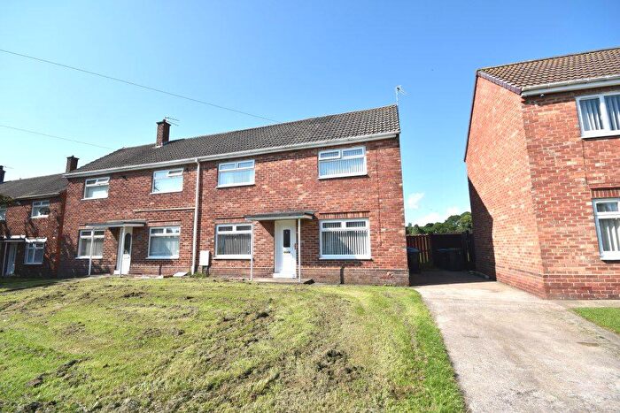 3 Bedroom Semi-Detached House To Rent In The Wynd Pelton Chester Le Street, DH2