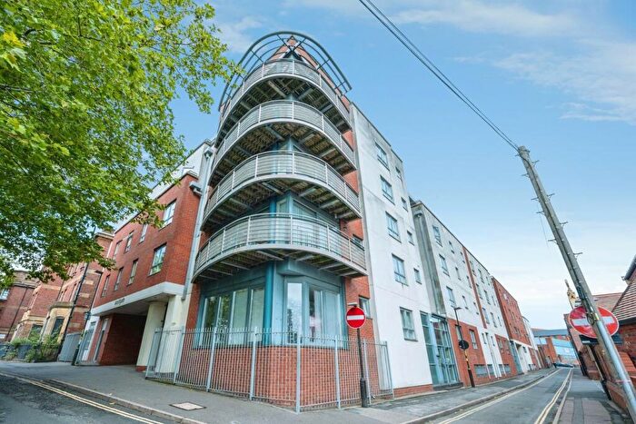 2 Bedroom Apartment For Sale In Arthur Place, Birmingham, B1