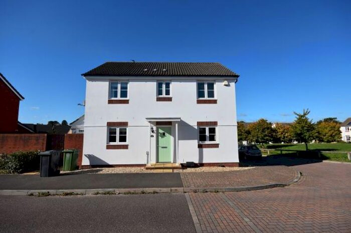 3 Bedroom Detached House To Rent In Resolution Road, Exeter, EX2