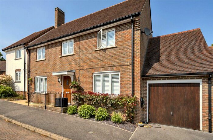 4 Bedroom Detached House For Sale In Trinity Fields, Lower Beeding, Horsham, RH13