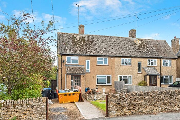 3 Bedroom Semi-Detached House For Sale In Fairspear Road, Leafield, Witney, OX29