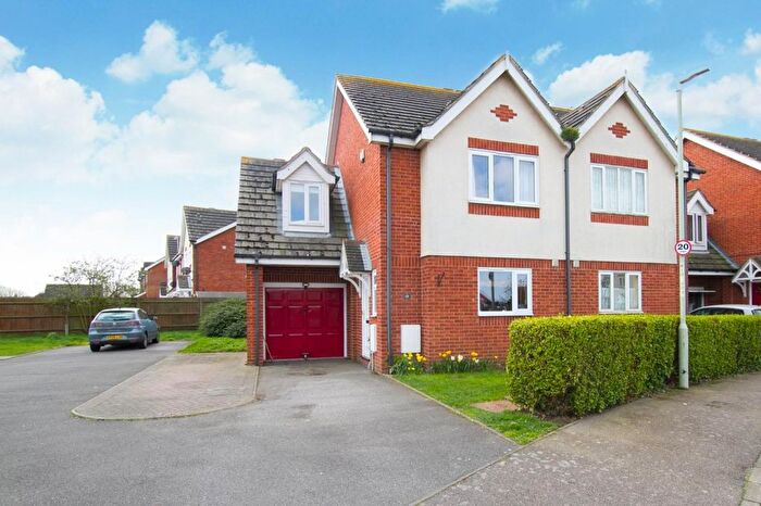 3 Bedroom Semi Detached House To Rent In Windsor Gardens, Herne Bay, CT6