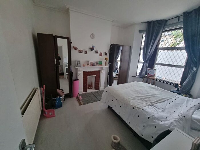 5 Bedroom Terraced House To Rent In Cobbold Road, London, W12