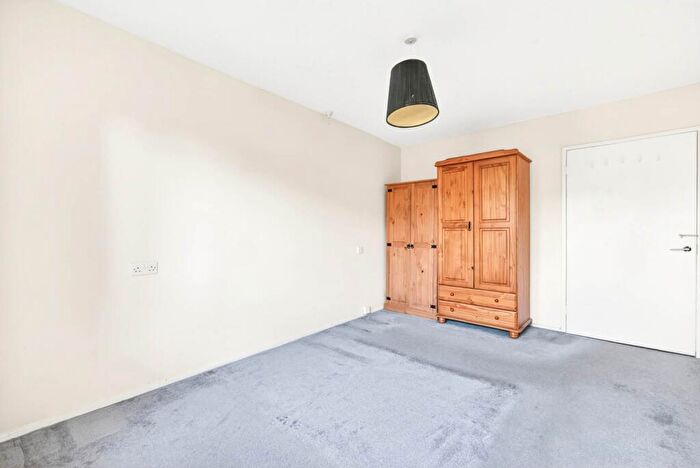1 Bedroom Flat For Sale In Half Moon Crescent, N1 - Photo 6