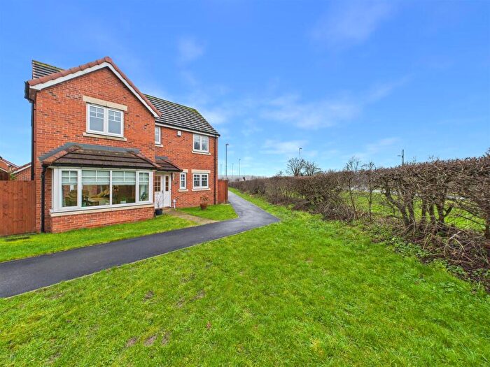 4 Bedroom Detached House For Sale In Elm Crescent, Birtley, Chester Le Street, DH3