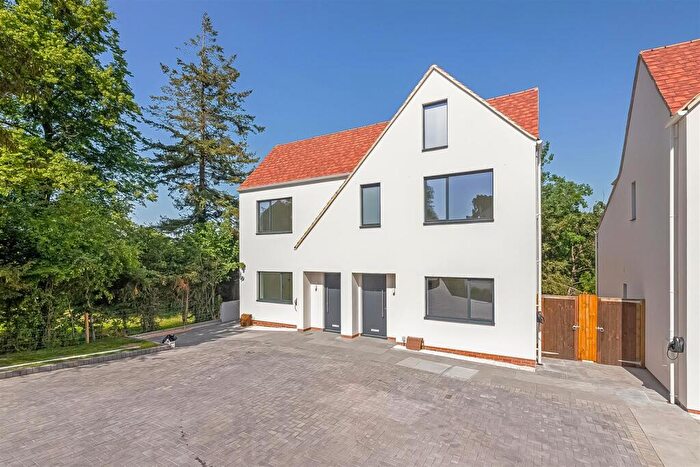 4 Bedroom Semi-Detached House For Sale In Horne Gardens, Purley, CR8