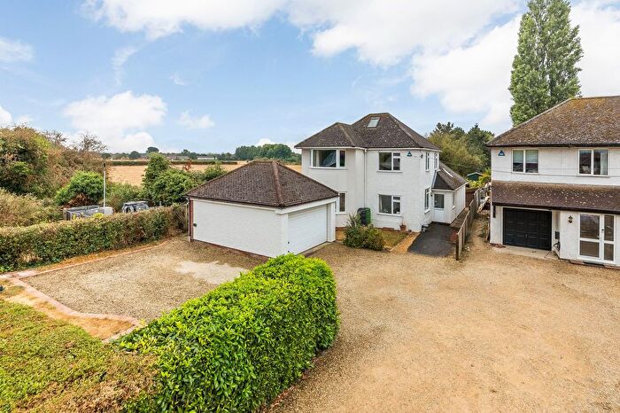 5 Bedroom Detached House For Sale In Whitecross, Abingdon, OX13