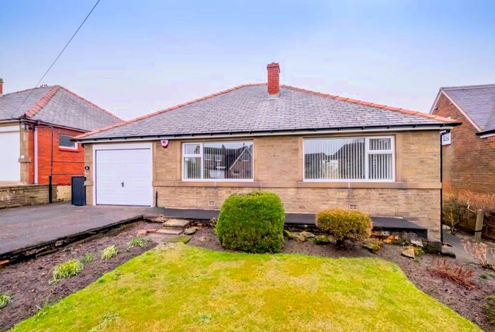 2 Bedroom Detached Bungalow To Rent In Slaithwaite Road, Meltham, HD9