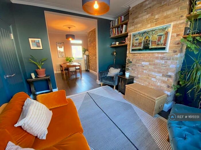 3 Bedroom Terraced House To Rent In St James' Rd, London, E15