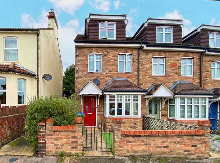 2 Bedroom End Of Terrace House To Rent In Camela Villas, Holly Road, Aldershot, GU12