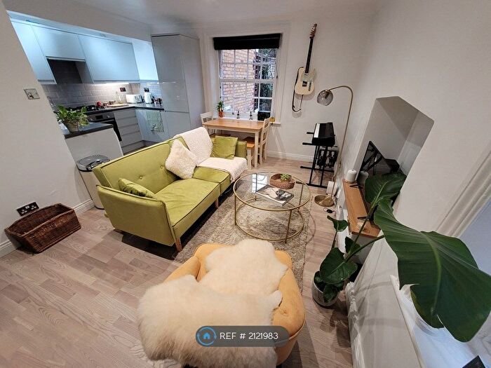 1 Bedroom Flat To Rent In Christchurch Road, London, N8