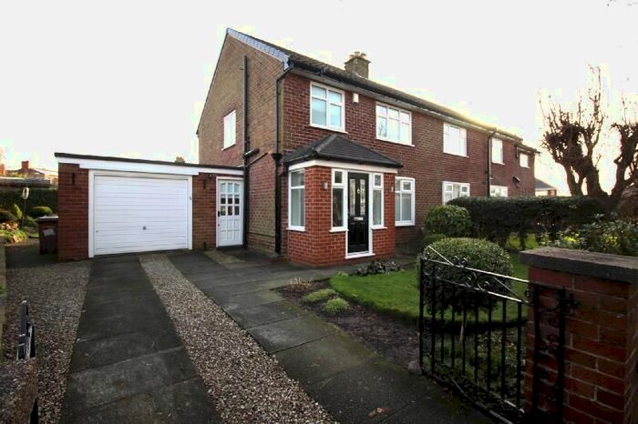 3 Bedroom Semi-Detached House To Rent In Hartington Road, Dentons Green, St Helens, WA10