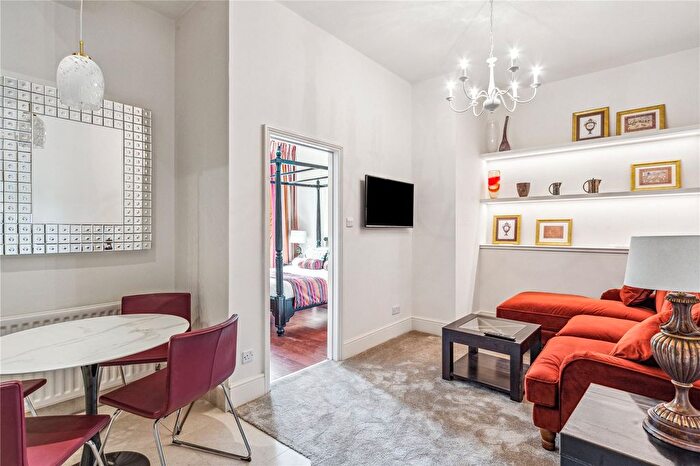 2 Bedroom Flat To Rent In Trebovir Road, London, SW5