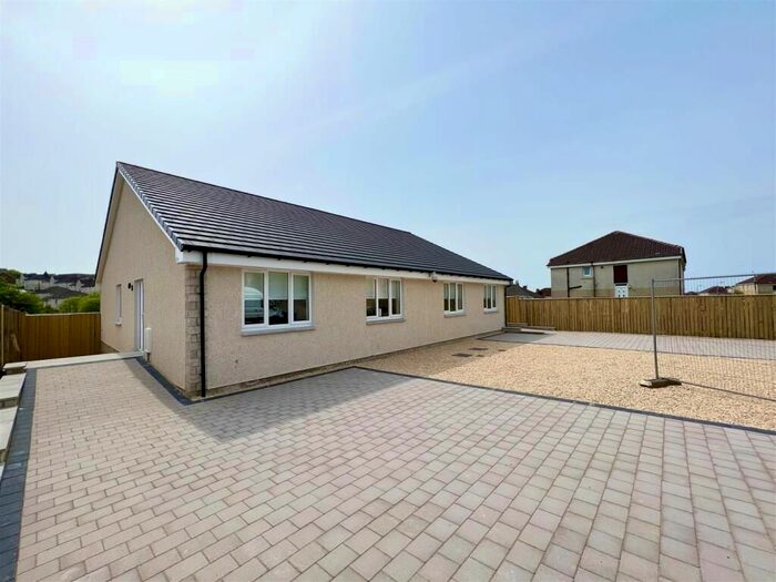 3 Bedroom Semi Detached Bungalow To Rent In Wester Mavisbank Avenue, Airdrie, ML6