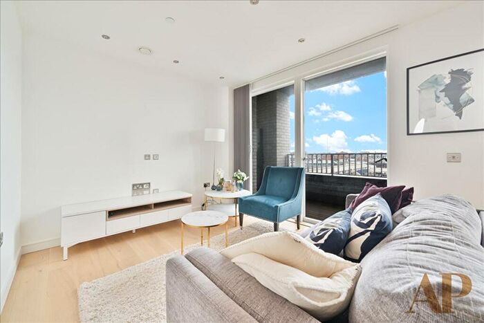 1 Bedroom Apartment To Rent In Duval House, Grant Road, Clapham Junction, London, SW11