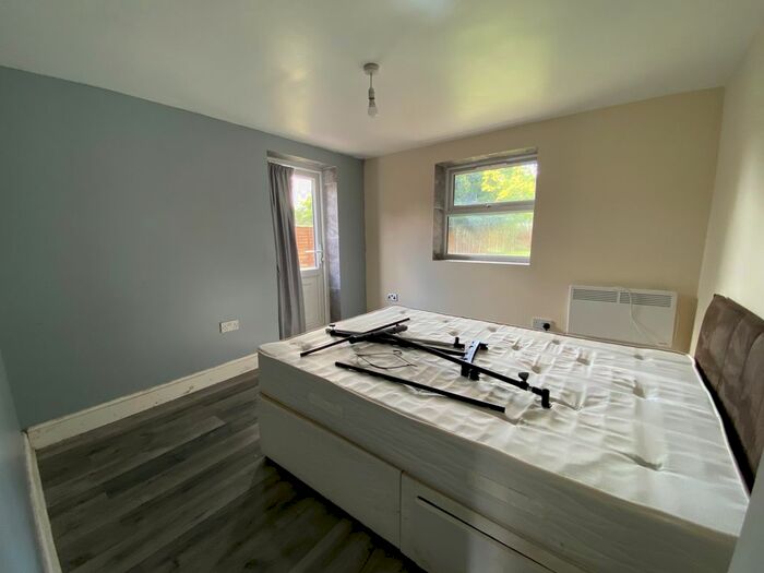 Studio To Rent In Barley Lane, Romford, RM6