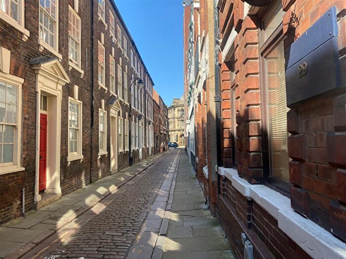 1 Bedroom Flat To Rent In Bishop Lane, Hull, HU1