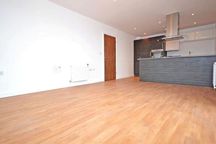 2 Bedroom Apartment To Rent In Watson Heights, Chelmsford, CM1