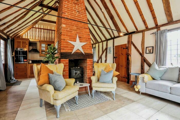 3 Bedroom Property For Sale In Oakwood Park, Yoxford, Saxmundham, IP17
