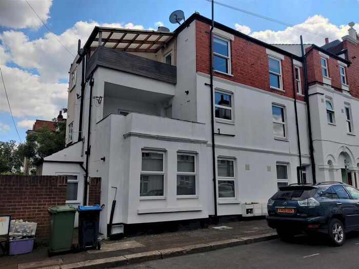 1 Bedroom Flat To Rent In Grenfell Road, Mitcham, CR4