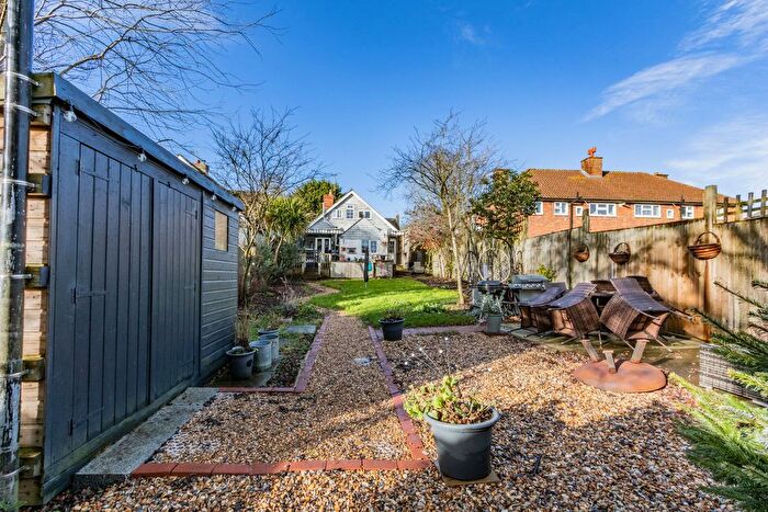 3 Bedroom Detached House For Sale In Hartley Road, Cranbrook, TN17