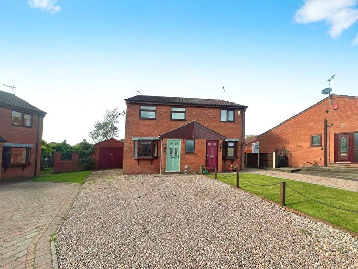 3 Bedroom Semi-Detached House To Rent In The Pines, Gainsborough, DN21