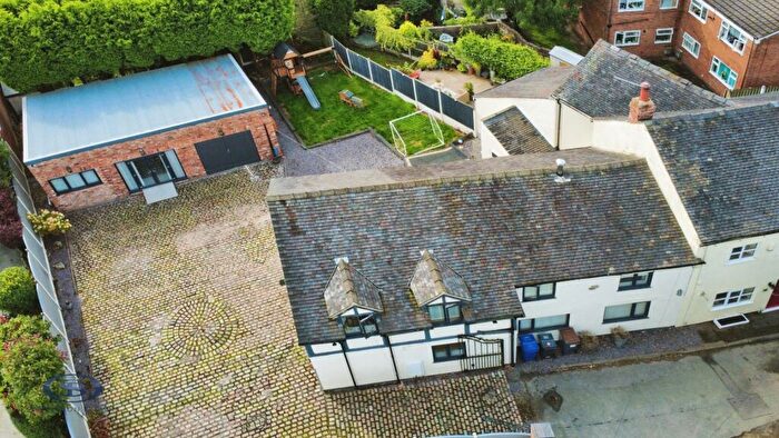 5 Bedroom Semi-Detached House For Sale In Swan Bank, Talke, ST7