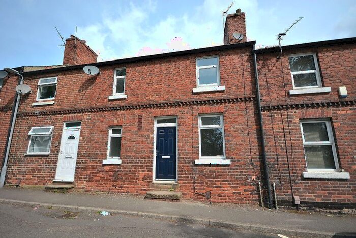 3 Bedroom Terraced House To Rent In Tilford Road, Newstead Village, Nottingham, NG15