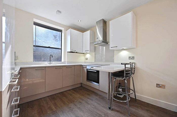 2 Bedroom Flat To Rent In Artillery Lane, Spitalfields, London, E1
