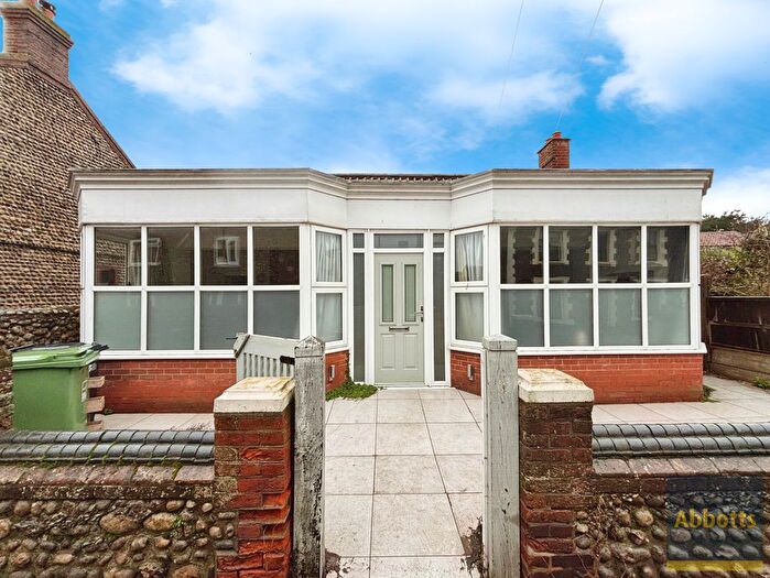 2 Bedroom Property To Rent In East Runton, NR27